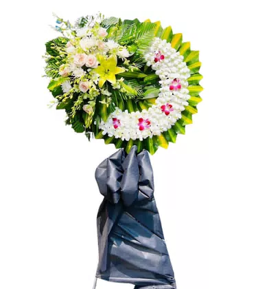 Kệ Hoa Chia Buồn 1 Tầng Lan Trắng Đốm Hồng Cúc Kem