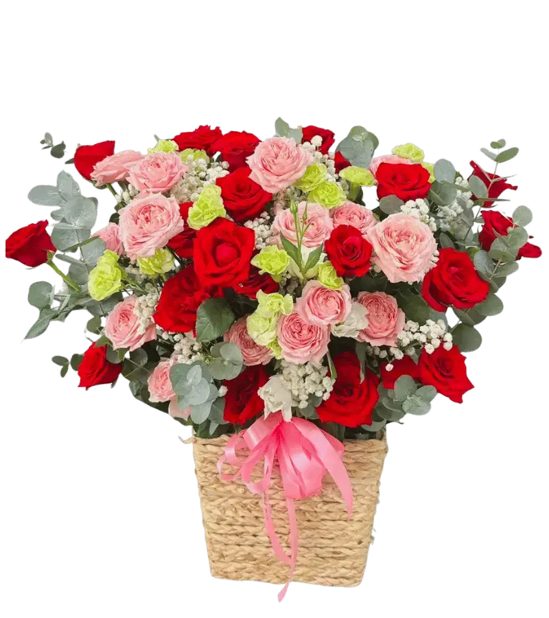 Giỏ hoa hồng đỏ hồng cẩm chướng xanh giỏ đan cói